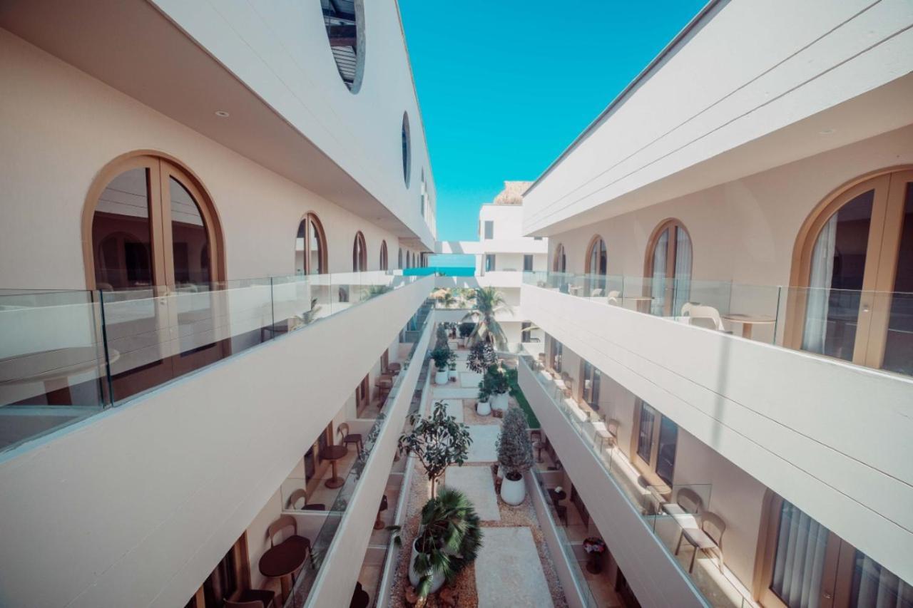 Loa Tolu By Bernalo Hotels Luaran gambar