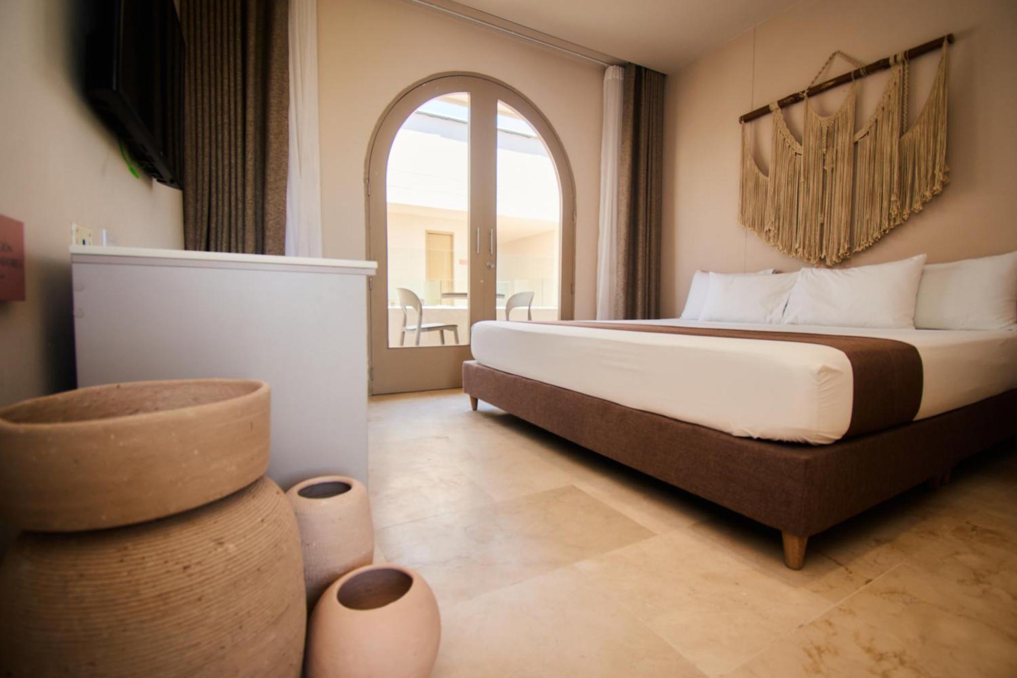 Loa Tolu By Bernalo Hotels Luaran gambar